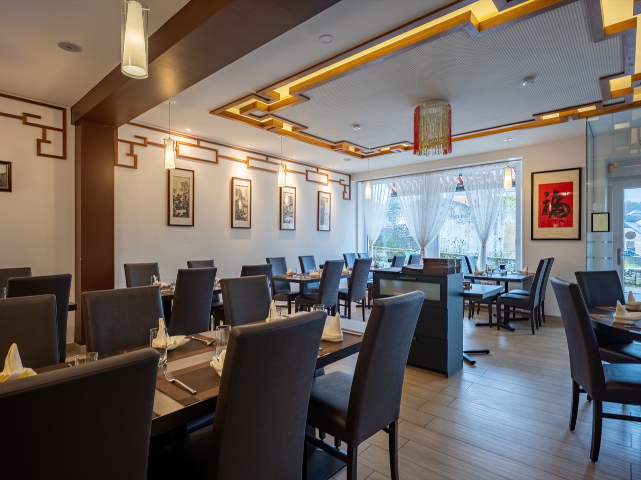 克里希 Asie Moderne 现代亚洲餐厅的用餐厅——温馨氛围